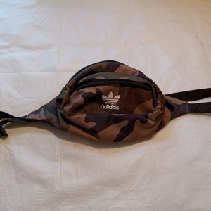 Adidas fanny pack